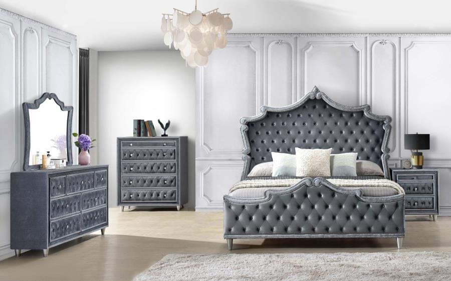 Xinias Furniture